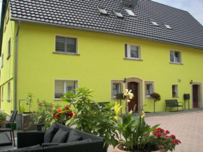 Holiday apartment near the forest in Lichtenhain